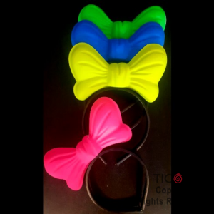 VINCHA CON MOO FLUO PLASTICA  X 6